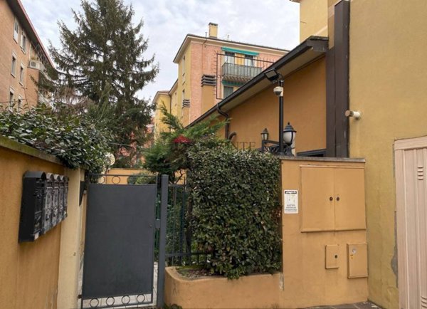 appartamento in vendita a Bologna in zona Centro Storico