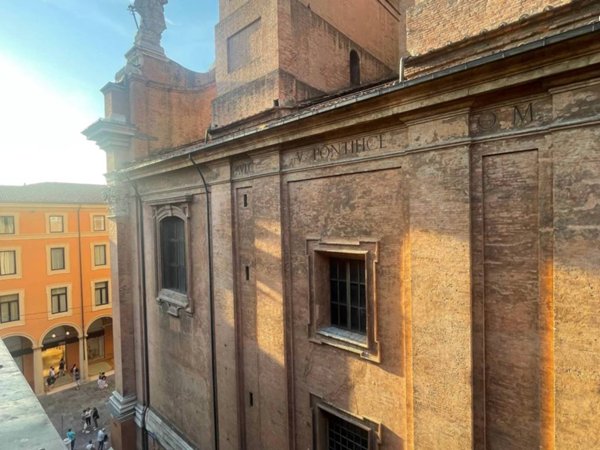 appartamento in vendita a Bologna in zona Centro Storico