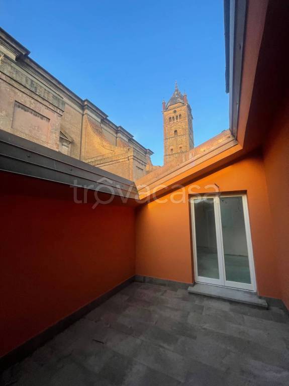 appartamento in vendita a Bologna in zona Centro Storico