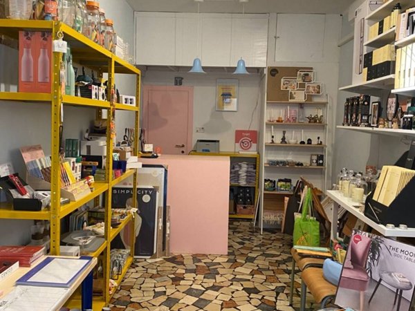 negozio in vendita a Bologna in zona Centro Storico