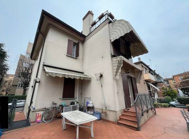 appartamento in vendita a Bologna in zona Bolognina