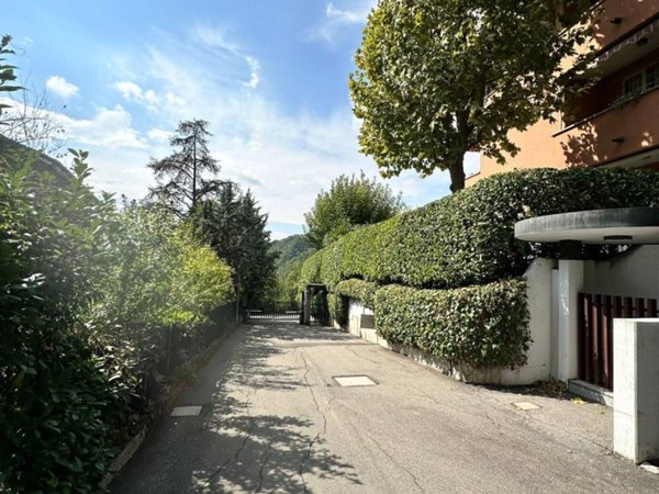 appartamento in vendita a Bologna in zona Savena