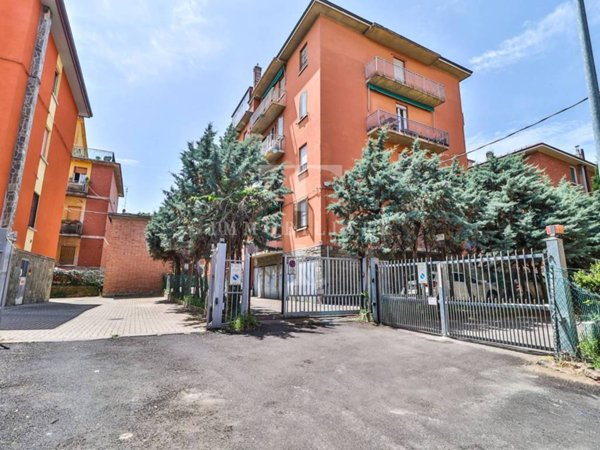 appartamento in vendita a Bologna in zona Savena