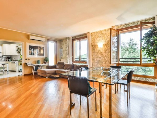 appartamento in vendita a Bologna in zona Santo Stefano