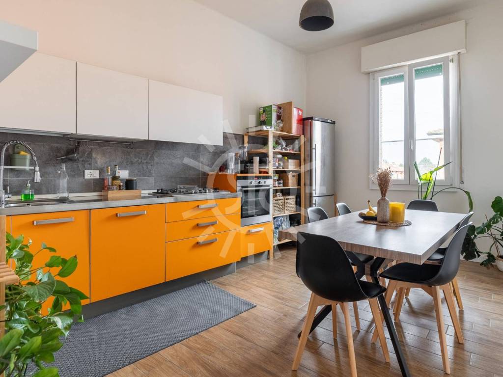 appartamento in vendita a Bologna in zona Santo Stefano