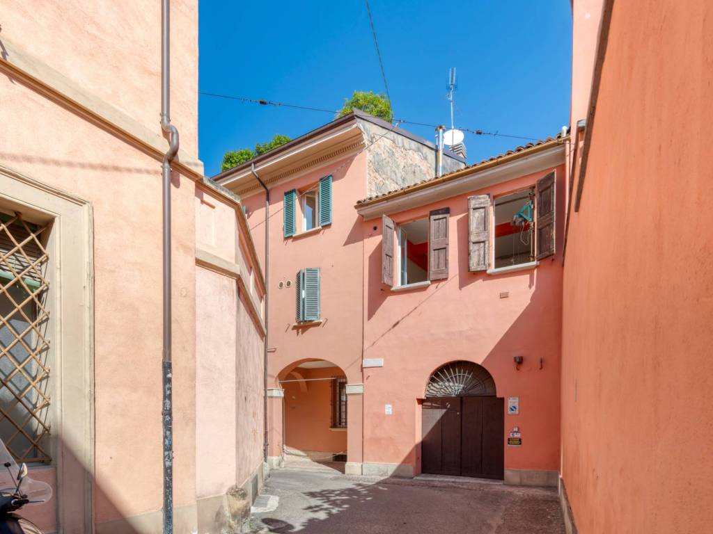 appartamento in vendita a Bologna in zona Centro Storico
