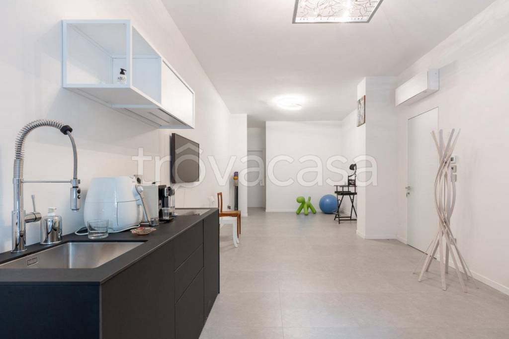 appartamento in vendita a Bologna