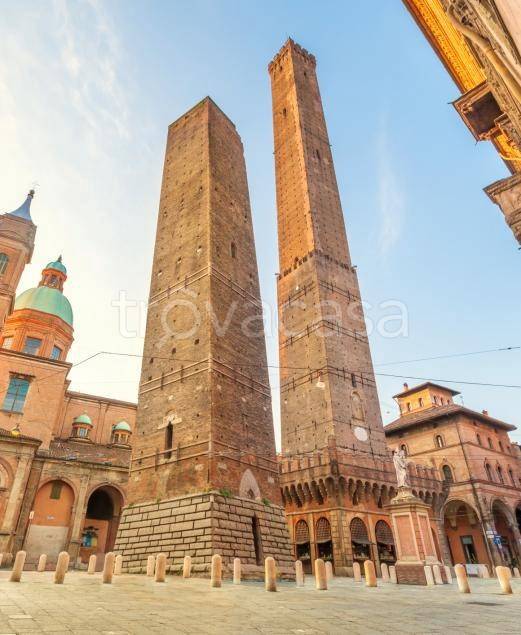 appartamento in vendita a Bologna in zona Santo Stefano