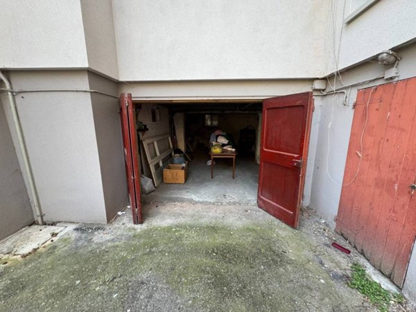 locale di sgombero in vendita a Bologna in zona Borgo Panigale
