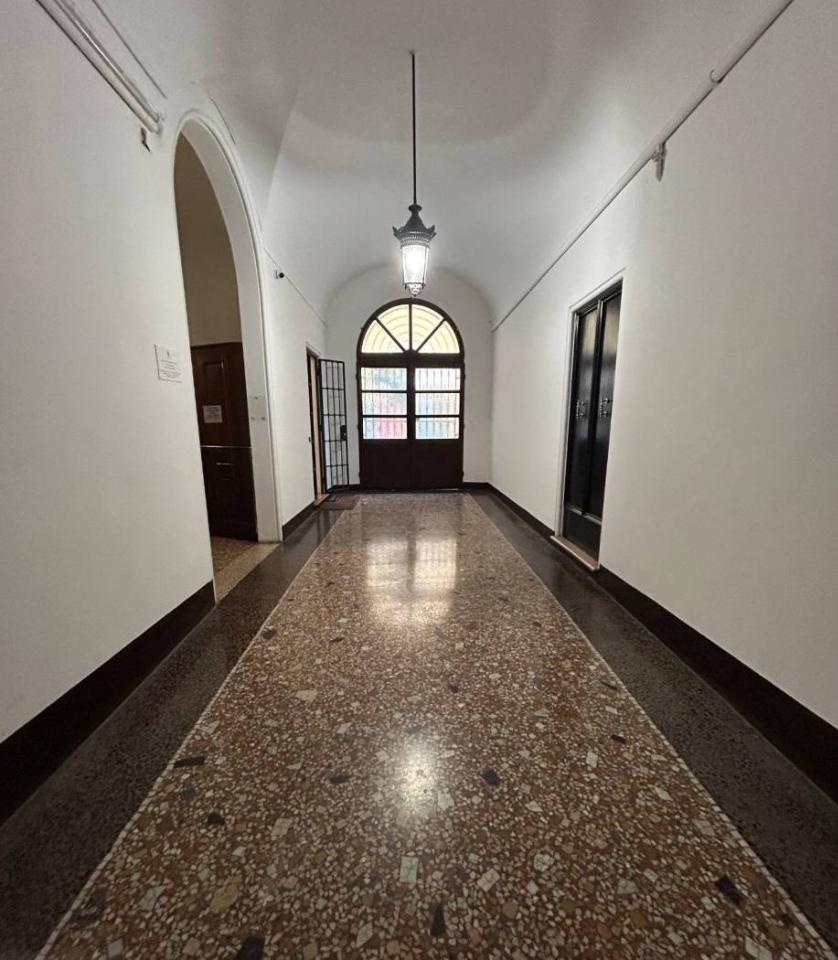 appartamento in vendita a Bologna in zona Centro Storico