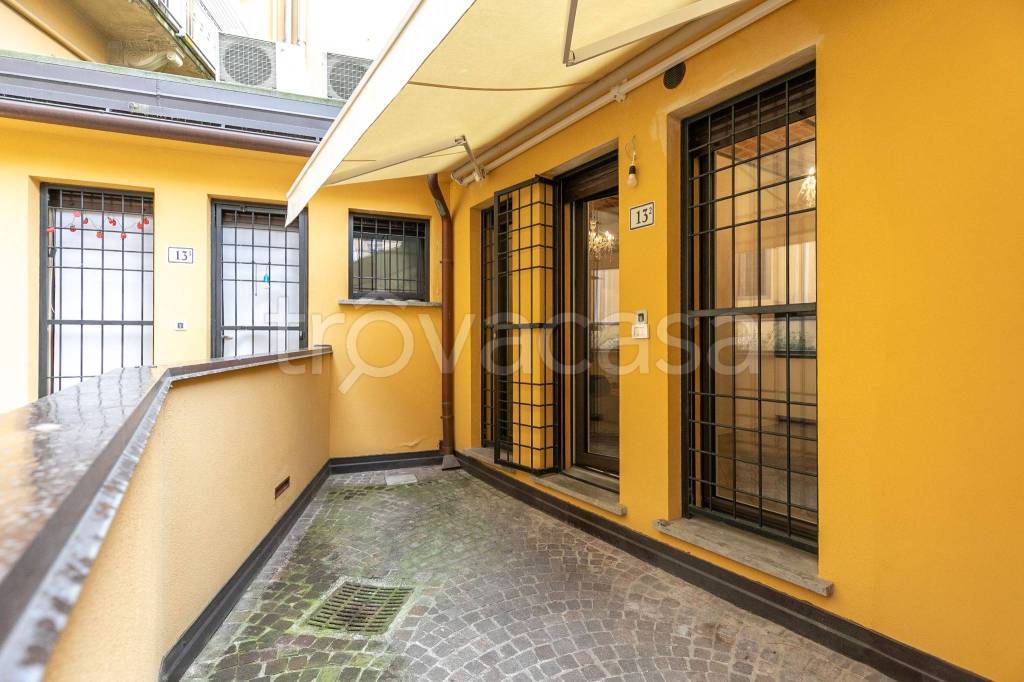 appartamento in vendita a Bologna in zona Santo Stefano