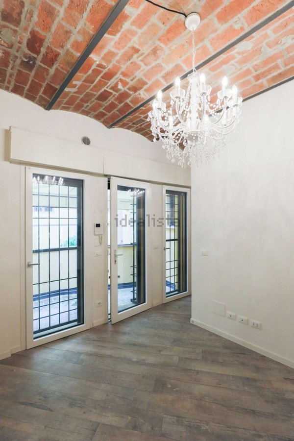 appartamento in vendita a Bologna in zona Santo Stefano