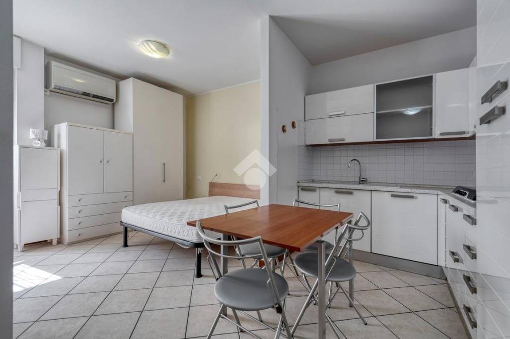 appartamento in vendita a Bologna in zona San Vitale