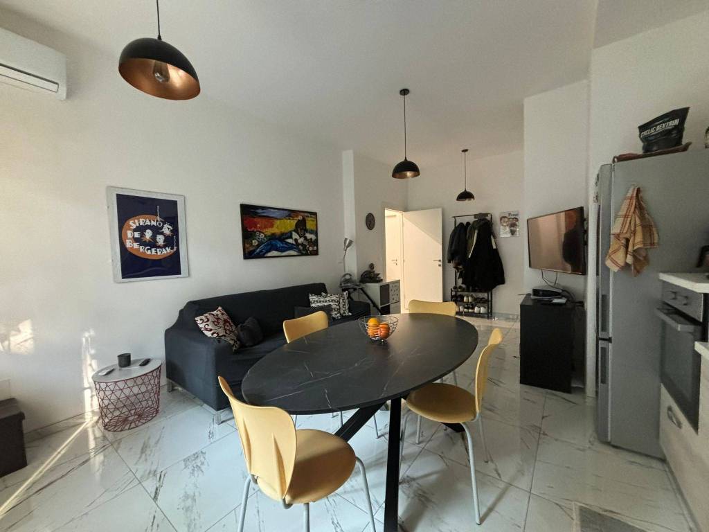 appartamento in vendita a Bologna in zona Saffi