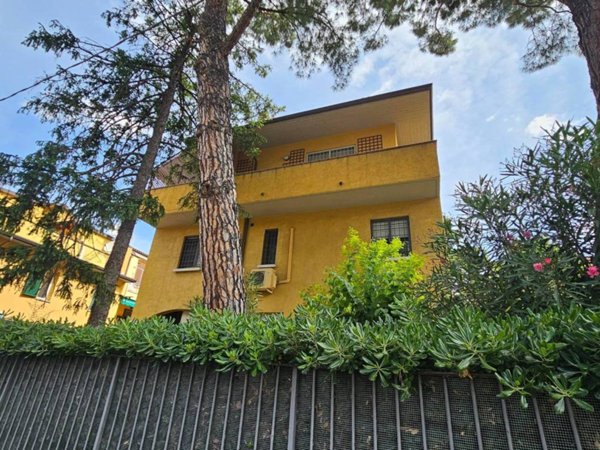 appartamento in vendita a Bologna in zona Savena
