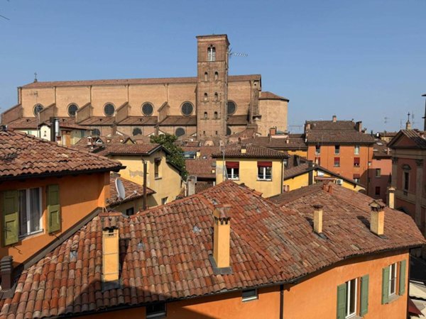 appartamento in vendita a Bologna in zona Centro Storico