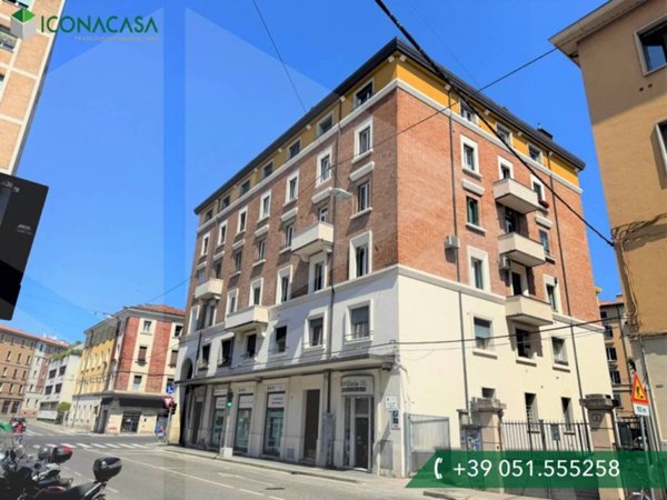 appartamento in vendita a Bologna in zona Saffi
