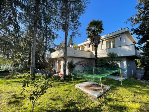 casa indipendente in vendita a Bologna in zona San Vitale