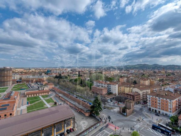 appartamento in vendita a Bologna in zona Bolognina