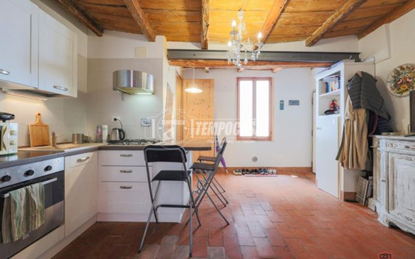 appartamento in vendita a Bologna in zona Santo Stefano