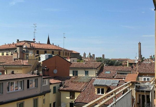 appartamento in vendita a Bologna in zona Centro Storico