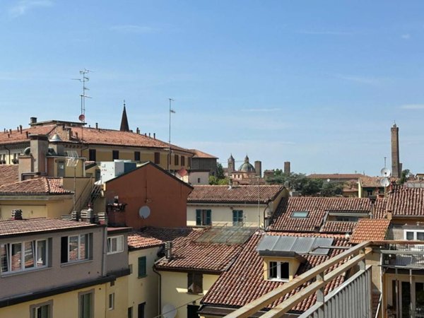 appartamento in vendita a Bologna in zona Centro Storico