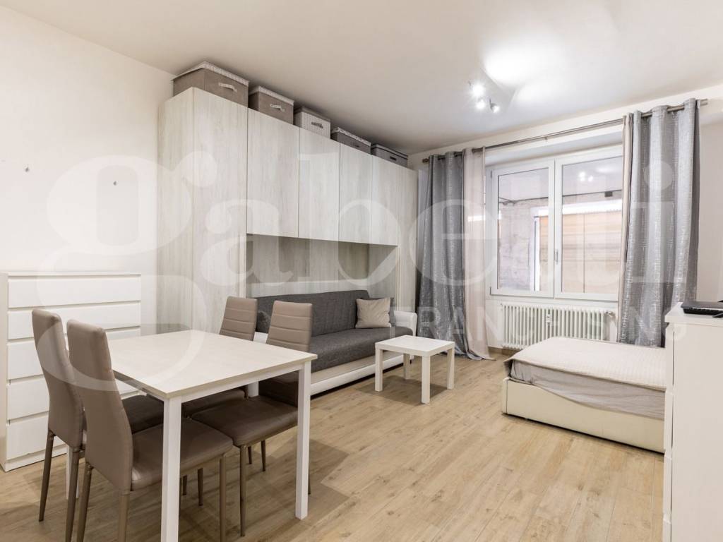 appartamento in vendita a Bologna in zona Santo Stefano