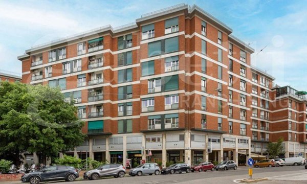 appartamento in vendita a Bologna in zona Santo Stefano
