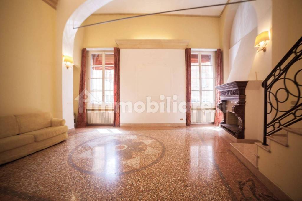 appartamento in vendita a Bologna in zona Quartiere Porto