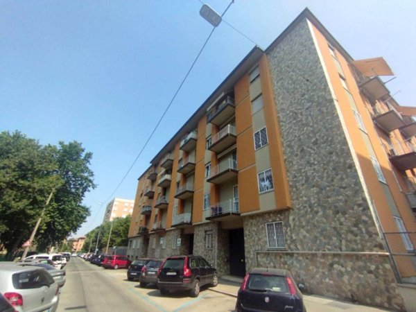 appartamento in vendita a Bologna in zona Saffi
