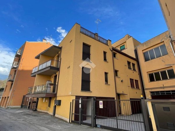 appartamento in vendita a Bologna in zona San Vitale