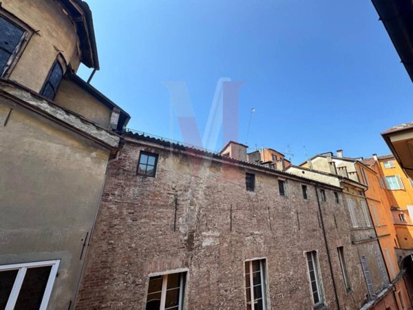 appartamento in vendita a Bologna in zona Centro Storico