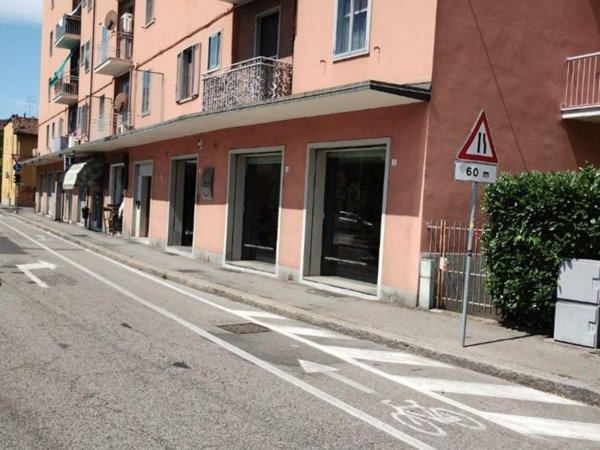 negozio in vendita a Bologna in zona San Vitale