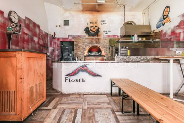 negozio in vendita a Bologna in zona San Donato