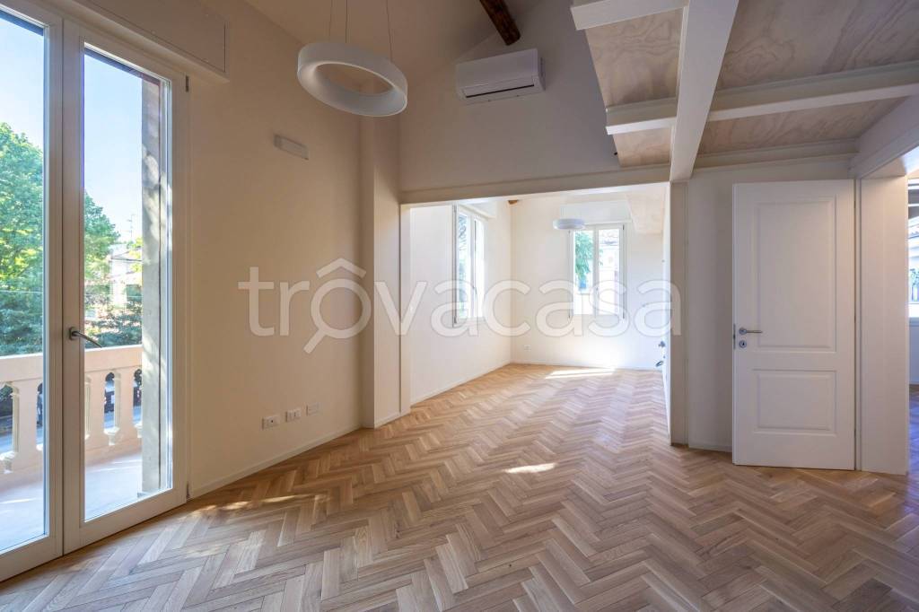 appartamento in vendita a Bologna in zona Colli