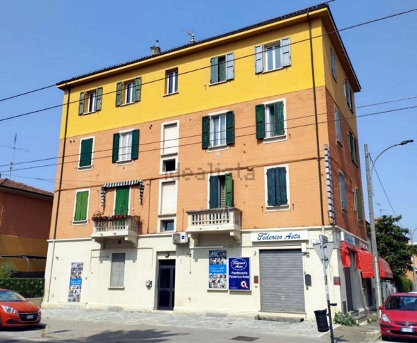 appartamento in vendita a Bologna in zona Reno