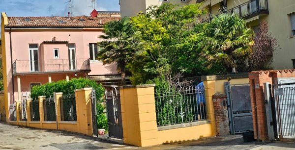 casa indipendente in vendita a Bologna in zona Murri