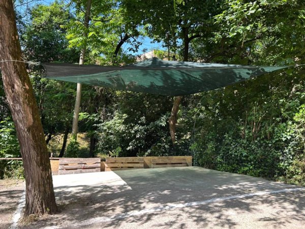 negozio in vendita a Bologna in zona Centro Storico