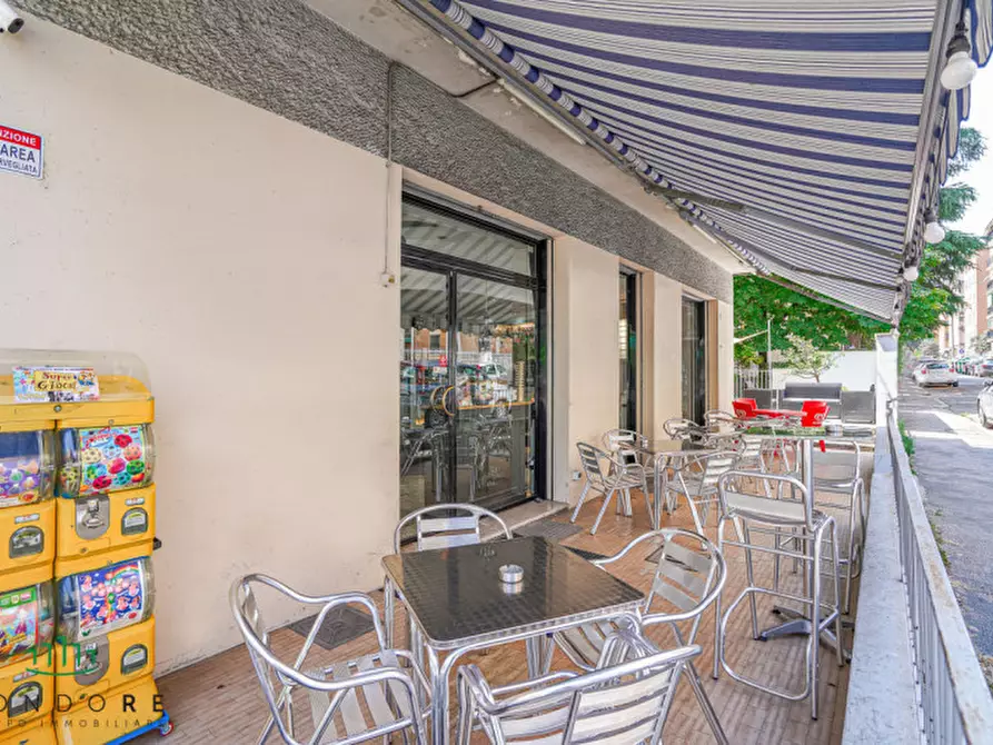 negozio in vendita a Bologna in zona Murri