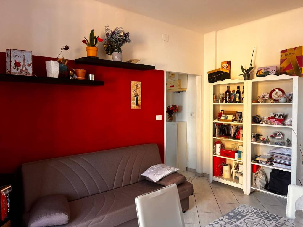 appartamento in vendita a Bologna in zona Saragozza