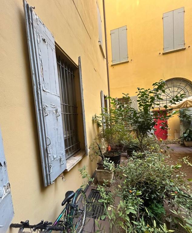 appartamento in vendita a Bologna in zona Centro Storico