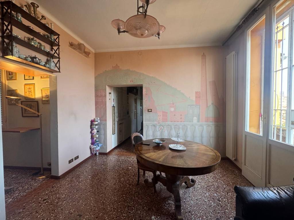 appartamento in vendita a Bologna in zona San Vitale