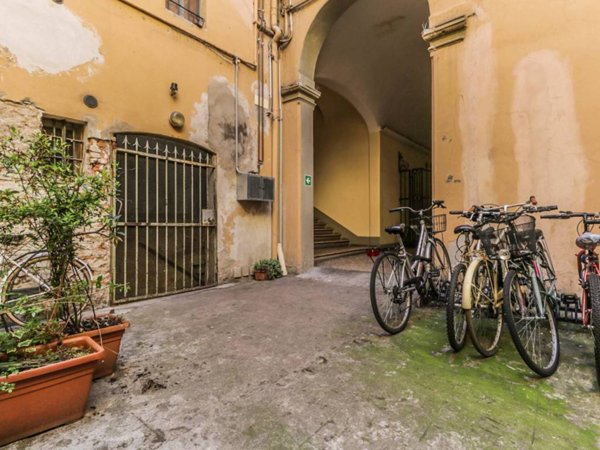 negozio in vendita a Bologna