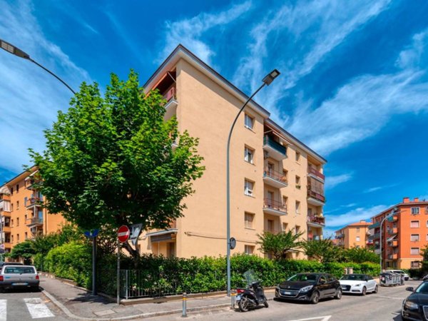 appartamento in vendita a Bologna in zona Savena