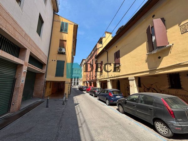 appartamento in vendita a Bologna