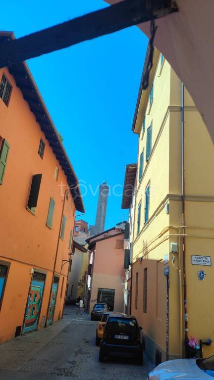 appartamento in vendita a Bologna in zona Centro Storico