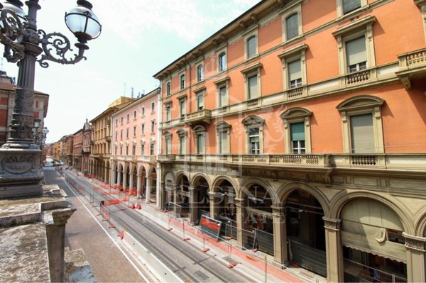 appartamento in vendita a Bologna in zona Centro Storico