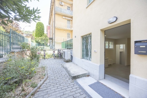 appartamento in vendita a Bologna in zona Saragozza