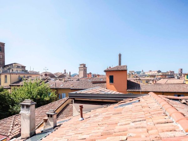 appartamento in vendita a Bologna in zona Centro Storico