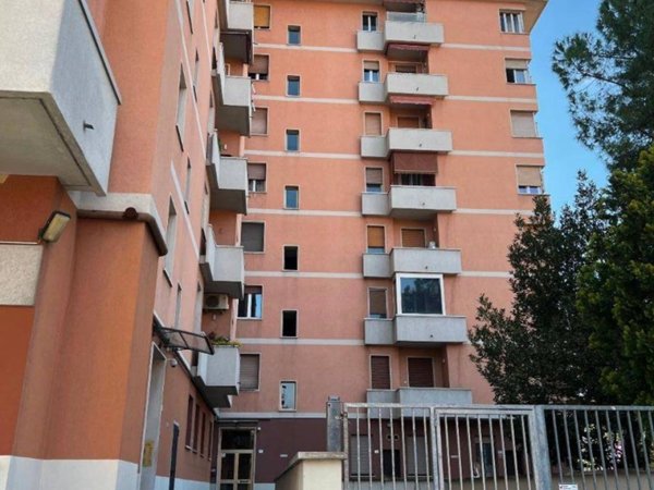 appartamento in vendita a Bologna in zona Saragozza